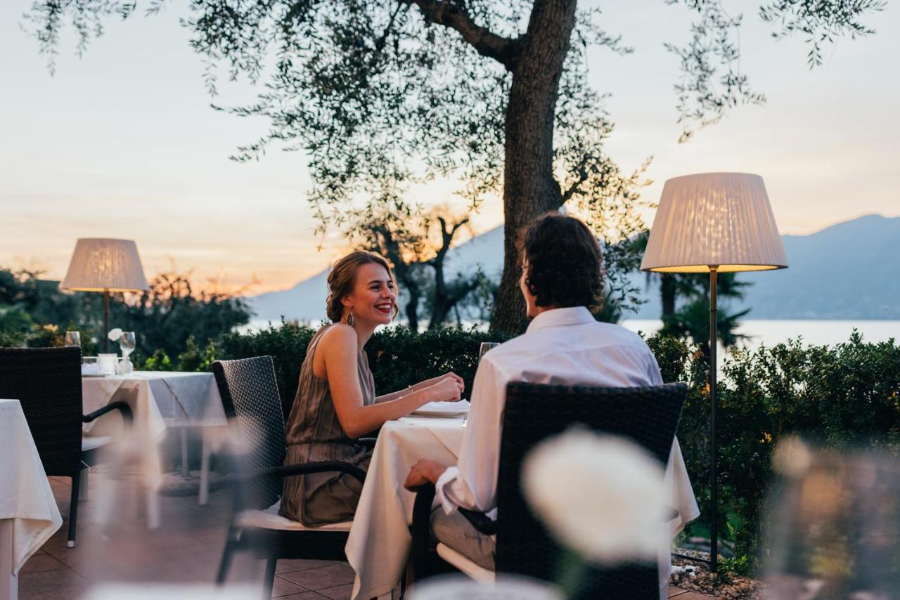 Hotel Orione - Lake Front Hotel Brenzone sul Garda Luaran gambar